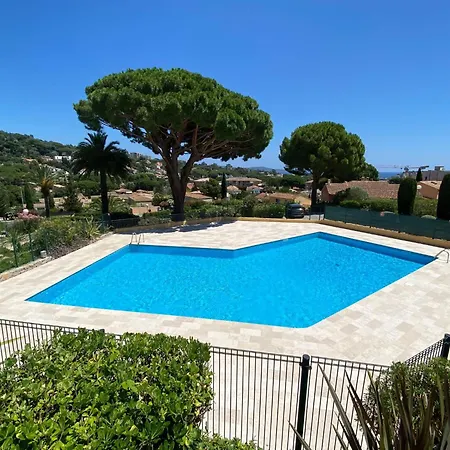 Hébergement de vacances Mazet Avec Vue Mer Cavalaire-sur-Mer